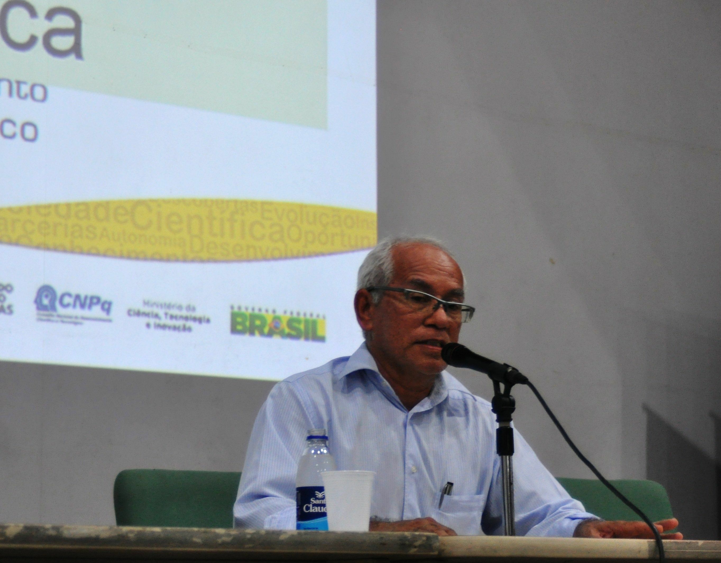 Prof. Luiz Roberto Coelho, chefe do Departamento de Economia e Análise da FES e diretor executivo do CDTECH
